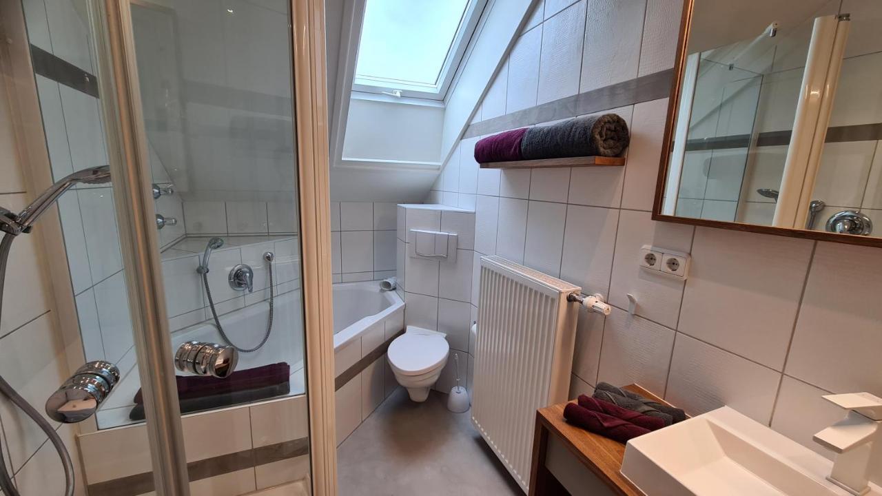 Bunter Hirsch Ferienwohnung Im Garmischer Zentrum 外观 照片